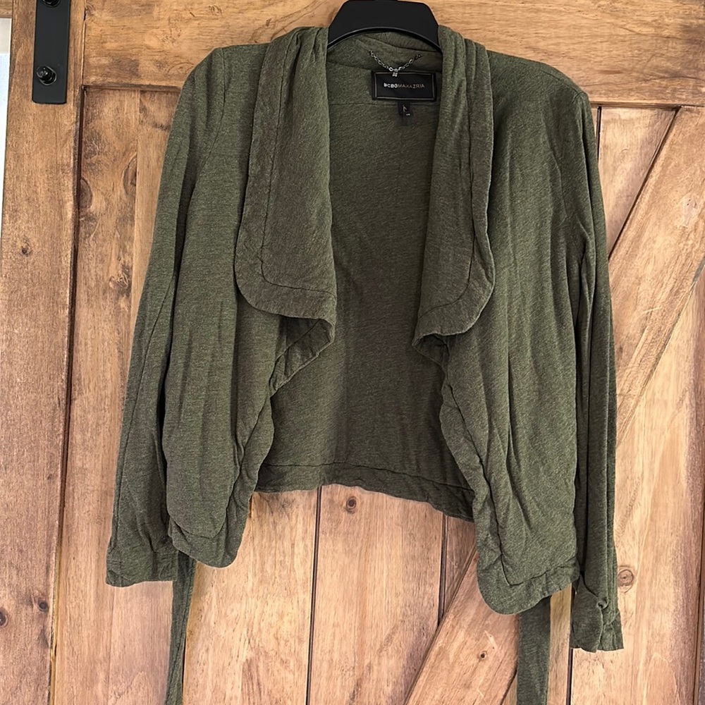 BCBG top